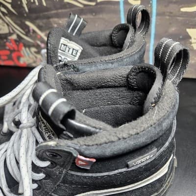Vans Sk8-Hi MTE HydroGuard Black Women's 8 Mens 6.5 All Weather Skate Shoes - Thumbnail 3
