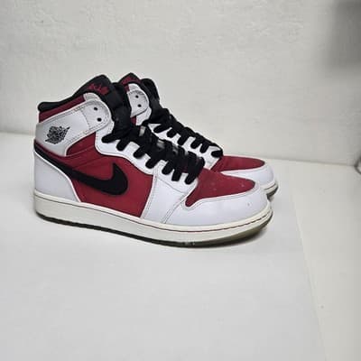 Air Jordan 1 Retro OG High Carmine Size 6.5 RARE - Thumbnail 5