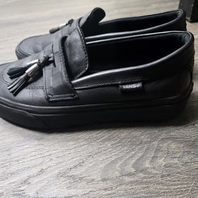 Vans Men's 6/Women's 4.5 Style 53 Slip-On Black Leather With Tassles - Thumbnail 3