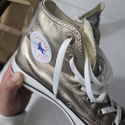 Converse Chuck Taylor Hi Top Sneaker All Star Shiny Gold Girl’s Size 8 - Thumbnail 8