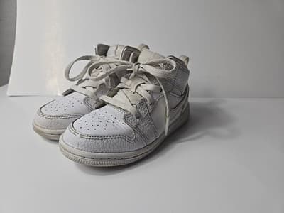 Air Jordan 1 Mid White Leather High Top Basketball Sneakers Kids 9c - Thumbnail 2