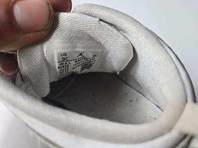 Air Jordan 1 Mid White Leather High Top Basketball Sneakers Kids 9c - Thumbnail 8