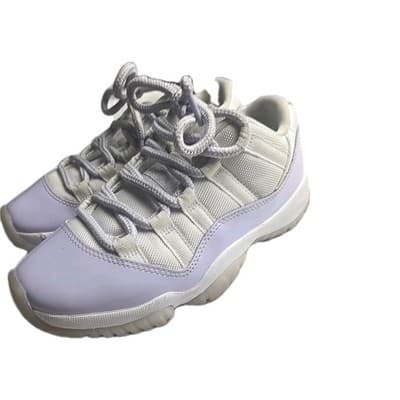 womens jordan 11 low pure violet