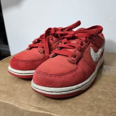 Nike Dunk Low Valentines Day PS Size 1Y Red White Sneakers Shoes FZ3549-612 - Thumbnail 2