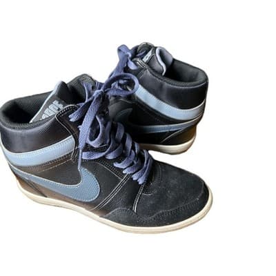 Nike Dunk Sky High Essentials Womens Shoes 8 Us Black Hidden Wedge Heel Suede - Thumbnail 5