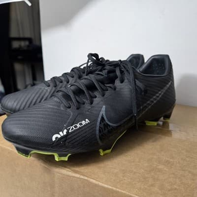 NIKE AIR ZOOM VAPOR 15 ACADEMY FG/MG FOOTBALL BOOTS DJ5631-001 Size 7.5 Cleats