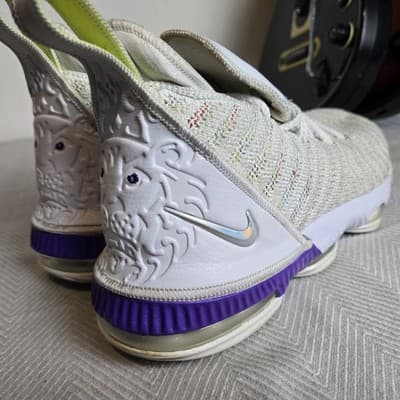 Nike LeBron XVI Buzz Lightyear Size 9 A02588 102 - Thumbnail 2