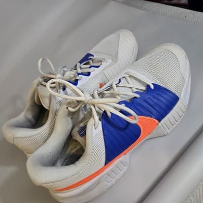 *Gently Worn* Nike GP Challenge Size 11 Shoes - Thumbnail 9