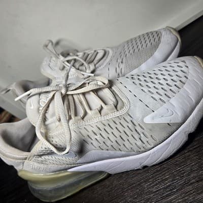 Nike Air Max 270 Shoes Youth Size 6.5Y Triple White Running GS 943345-103 - Thumbnail 5