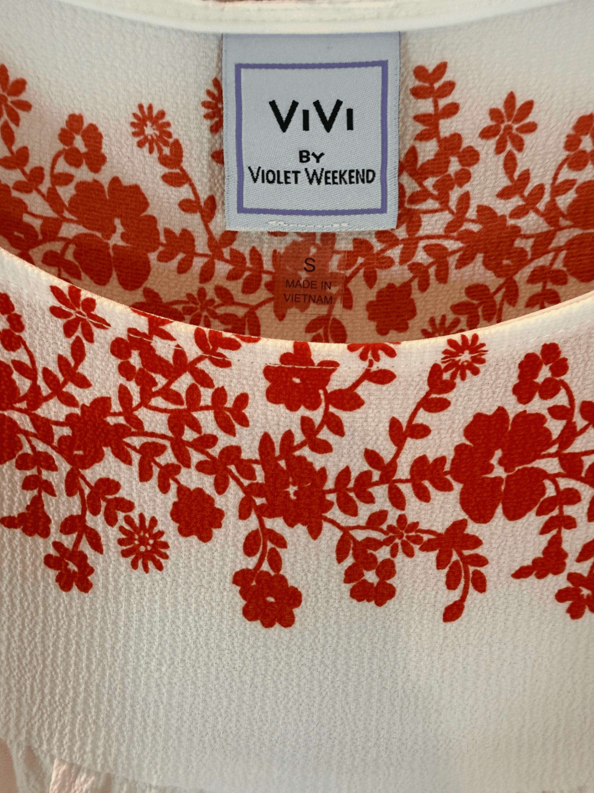 Vivi by Violet Weekend Floral Dress Size S