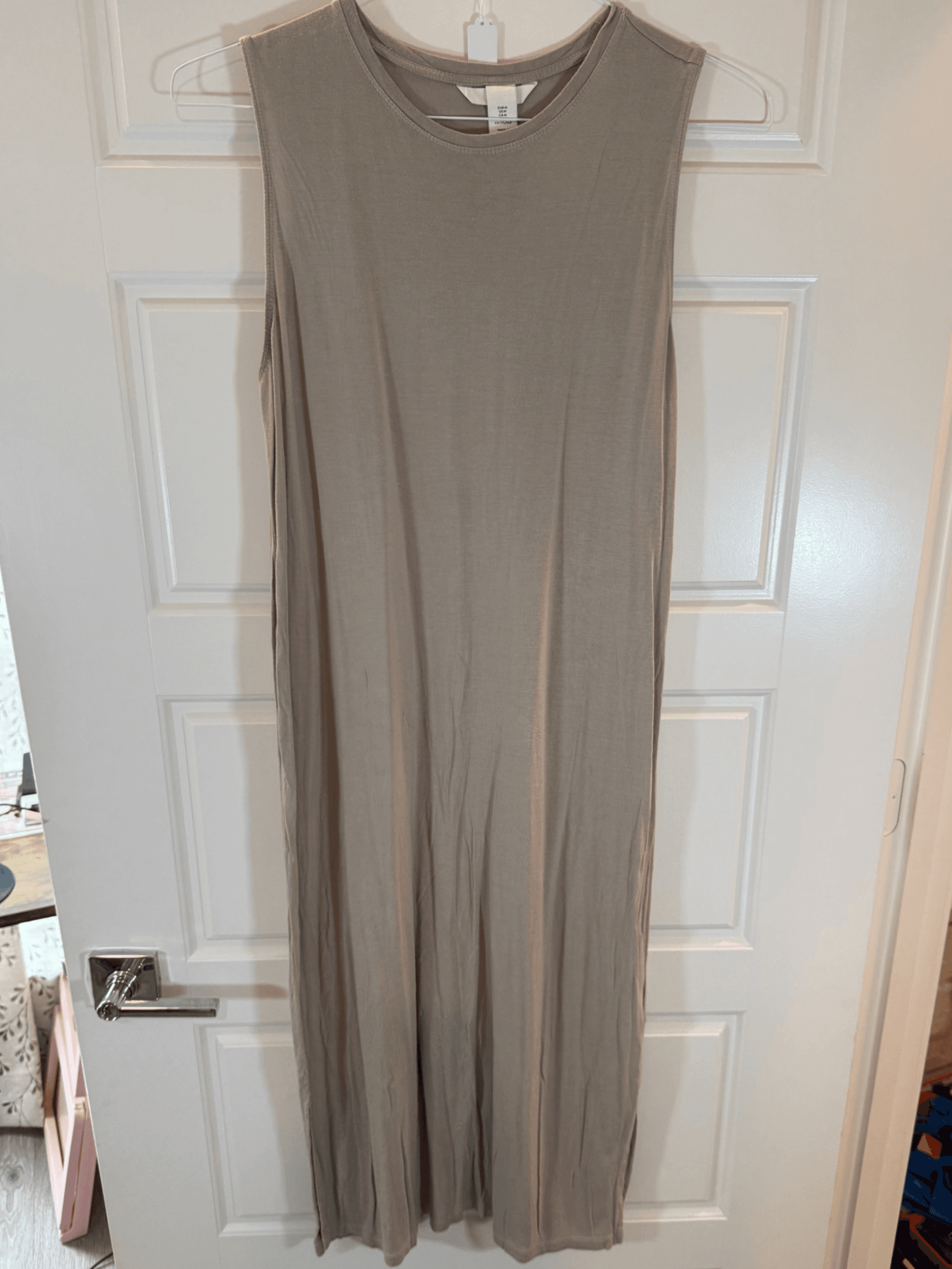 H&M Sleeveless Maxi Dress Beige Size M