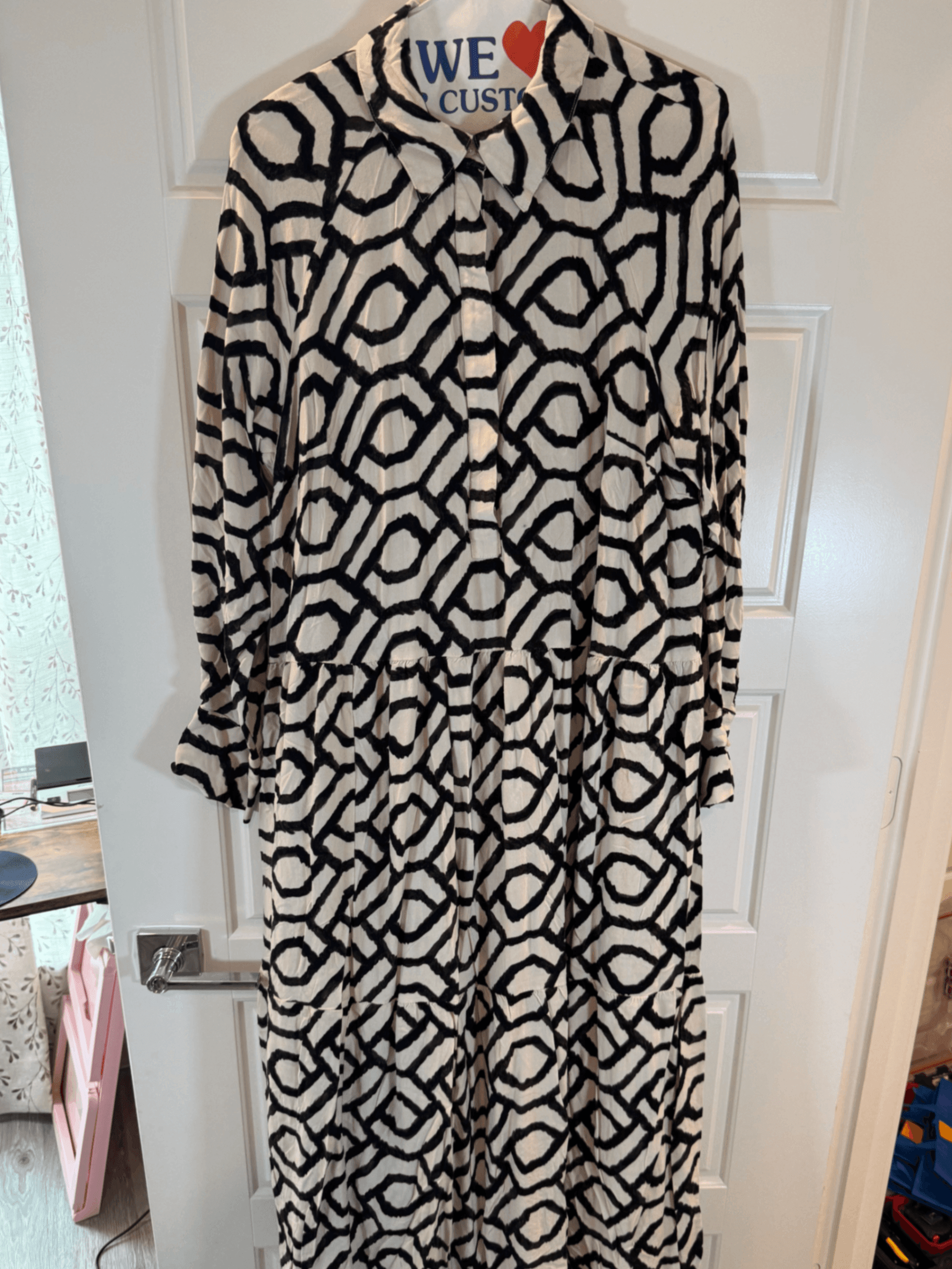 H&M Geometric Pattern Long Sleeve Dress Size M - Thumbnail 2