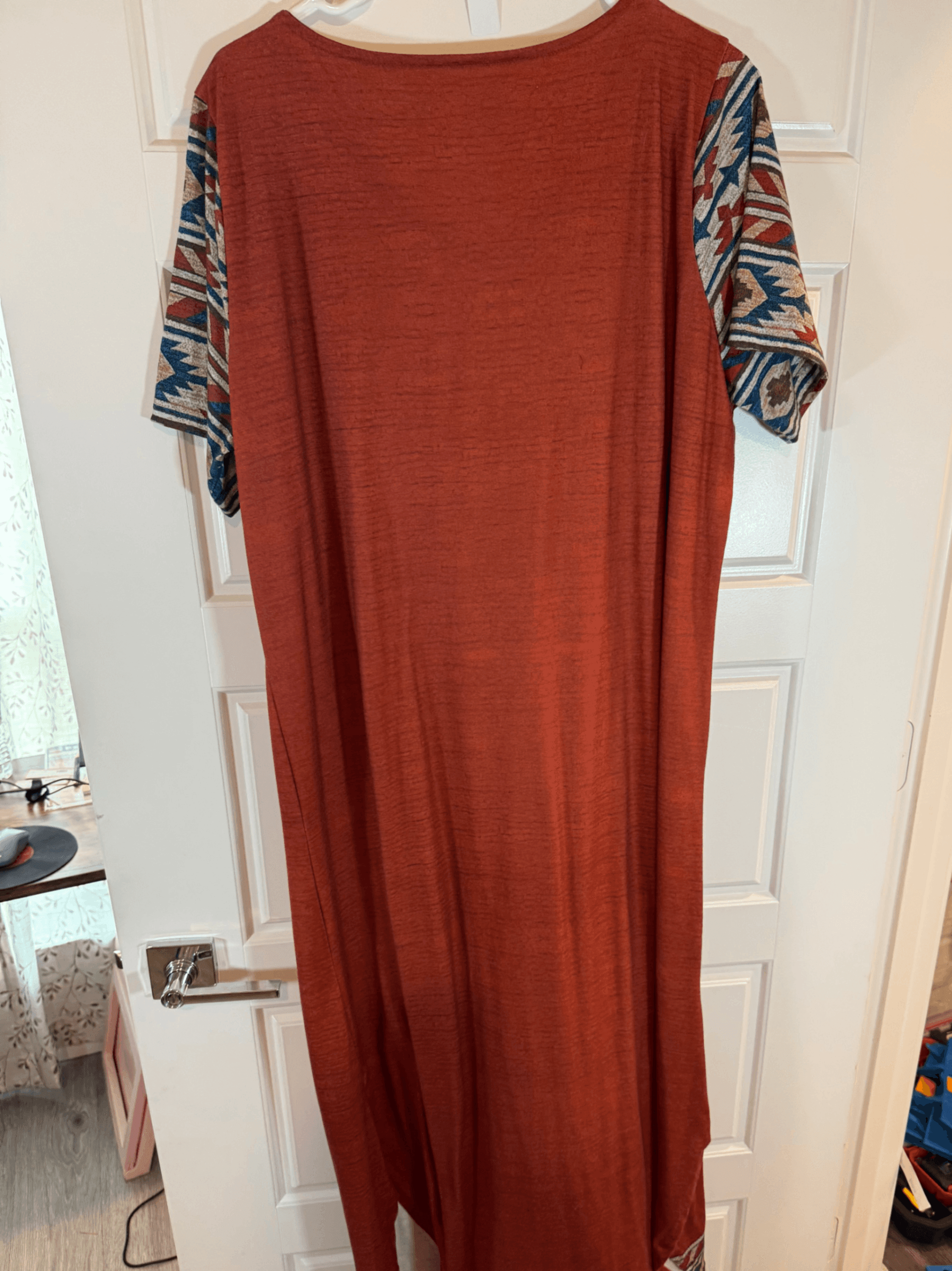 SHEIN XXL Rust Color Dress with Patterned Sleeves - Thumbnail 2