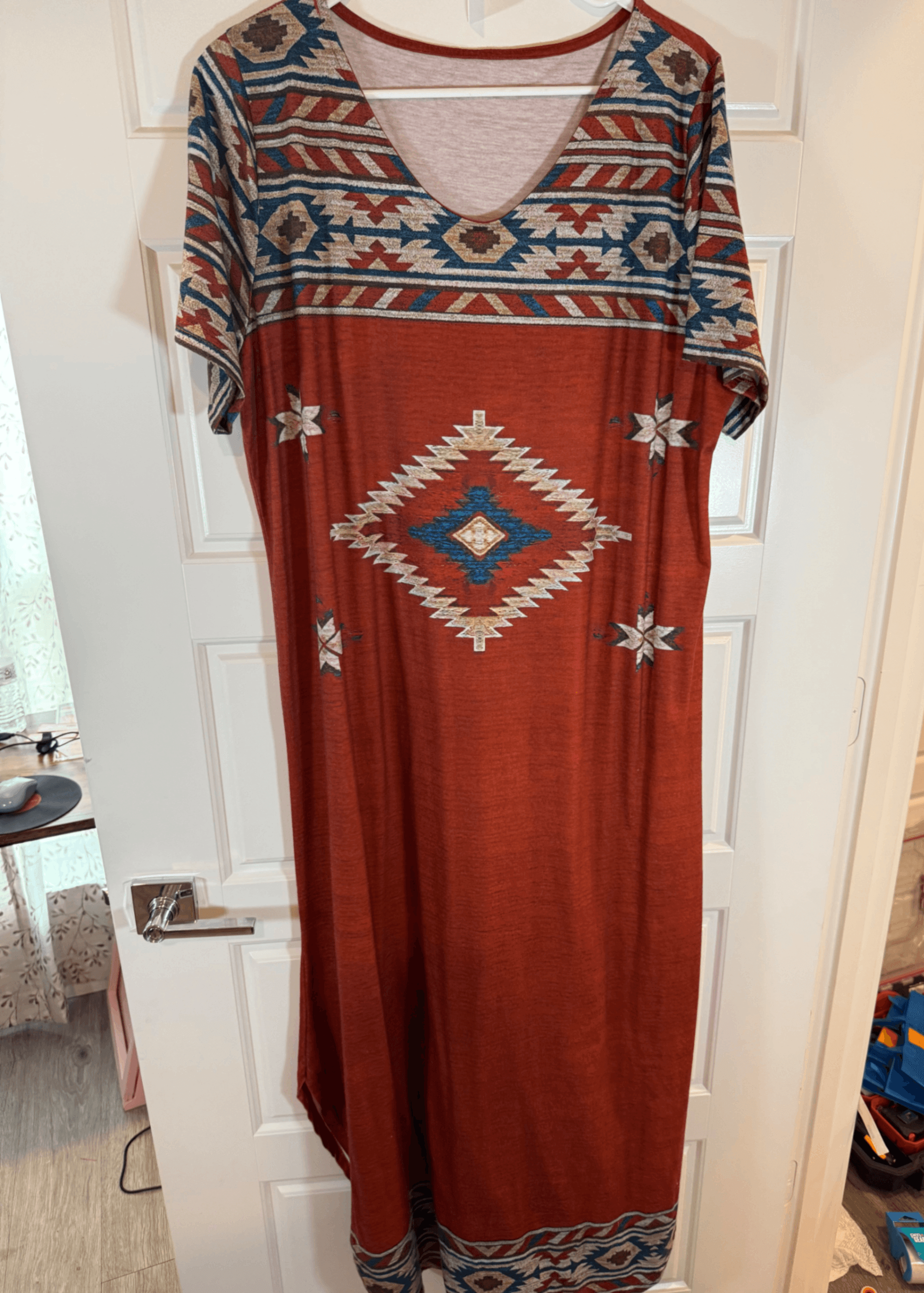 SHEIN XXL Rust Color Dress with Patterned Sleeves - Thumbnail 3