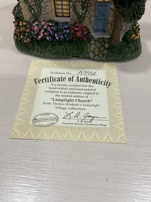 Thomas Kinkade Lamplight Village Church With Light Cord And Box Limited Edition - Thumbnail 2