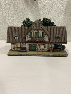 Thomas Kinkade Lamplight Village Train Station With Light Cord And COA - Thumbnail 5