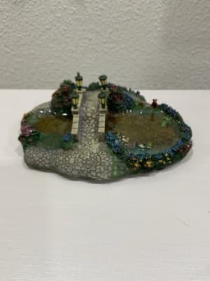 Hawthorne Village Limited Edition Lamplight Bridge W/ Lights & Painter Complete - Thumbnail 7