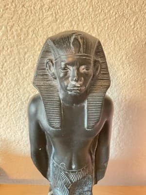 Pharaoh Amenemhat III Of Egypt, Replica With Marble Base Signed - Thumbnail 5