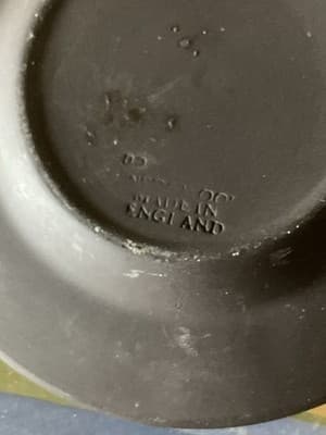 Wedgwood Black Jasperware Small Ashtray, Grape Cluster and Leaf Design - Thumbnail 3