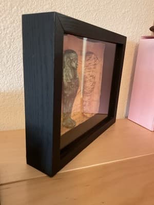 Ancient Egyptian Shanti Figures Showing Mummification Of Servants In Glass - Thumbnail 4