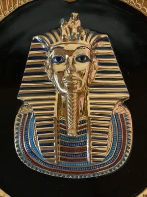 Franklin Mint Limited Edition "The Mask of Tutankhamun" Collector Plate #RA1893 - Thumbnail 2