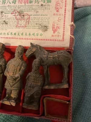 Qin Dynasty TerraCotta Warrior Collectible Statuette Set Original Box Souvenir❤️ - Thumbnail 3