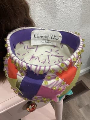 CHRISTIAN DIOR Authentic 1960’s Mod/Go-Go Ribbon, Velvet, Yarn, Bead Hat - Thumbnail 3