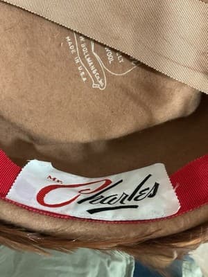 Vtg 1960’sChic Brown Pillbox Doeskin Felt, Tan & Brown Feathers Mr Charles Sz- M - Thumbnail 2