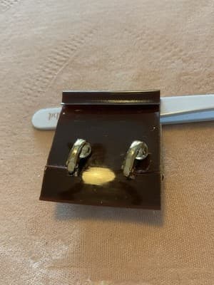 Vintage Fernando Originals Gold Tone Flower W/ Crystal Clasp Earrings - Thumbnail 5