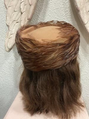 Vtg 1960’sChic Brown Pillbox Doeskin Felt, Tan & Brown Feathers Mr Charles Sz- M - Thumbnail 5