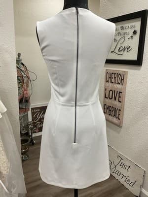 $148 French Connection Women's White Boatneck Neckline Whisper Mini Dress US 4 - Thumbnail 3