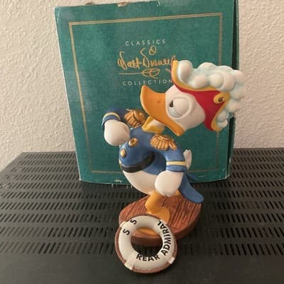 Walt Disney Collectors Society 1994 Animators Choice “Sea Scouts” Donald Duck - Thumbnail 3