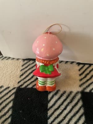MCM Vintage Strawberry Shortcake Ceramic Christmas Ornament - Thumbnail 4