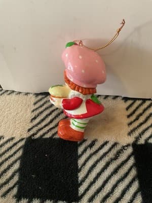 MCM Vintage Strawberry Shortcake Ceramic Christmas Ornament - Thumbnail 3