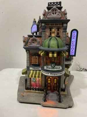 LEMAX Christmas Village Caddington Village Wagman’s Department Store 2005 - Thumbnail 2