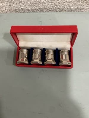 Cartier Sterling Silver Salt & Pepper Shakers 4 PC Set with Original Box - Thumbnail 3