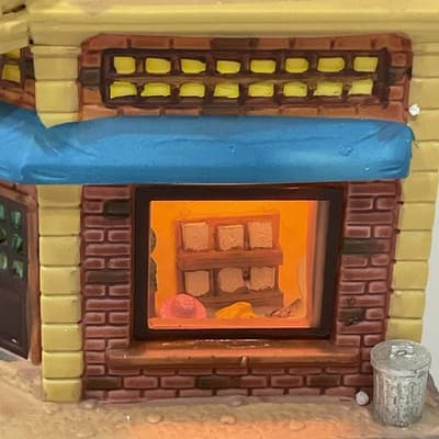 RICHARDSON'S MARKET Lemax Christmas Village Town Shop Store Lighted Building - Thumbnail 9
