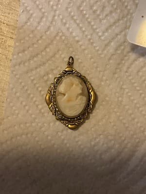 RARE Antique Gold Filled & Silver Beautiful Cameo Pendant - Thumbnail 7