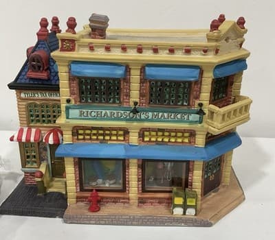 RICHARDSON'S MARKET Lemax Christmas Village Town Shop Store Lighted Building - Thumbnail 8