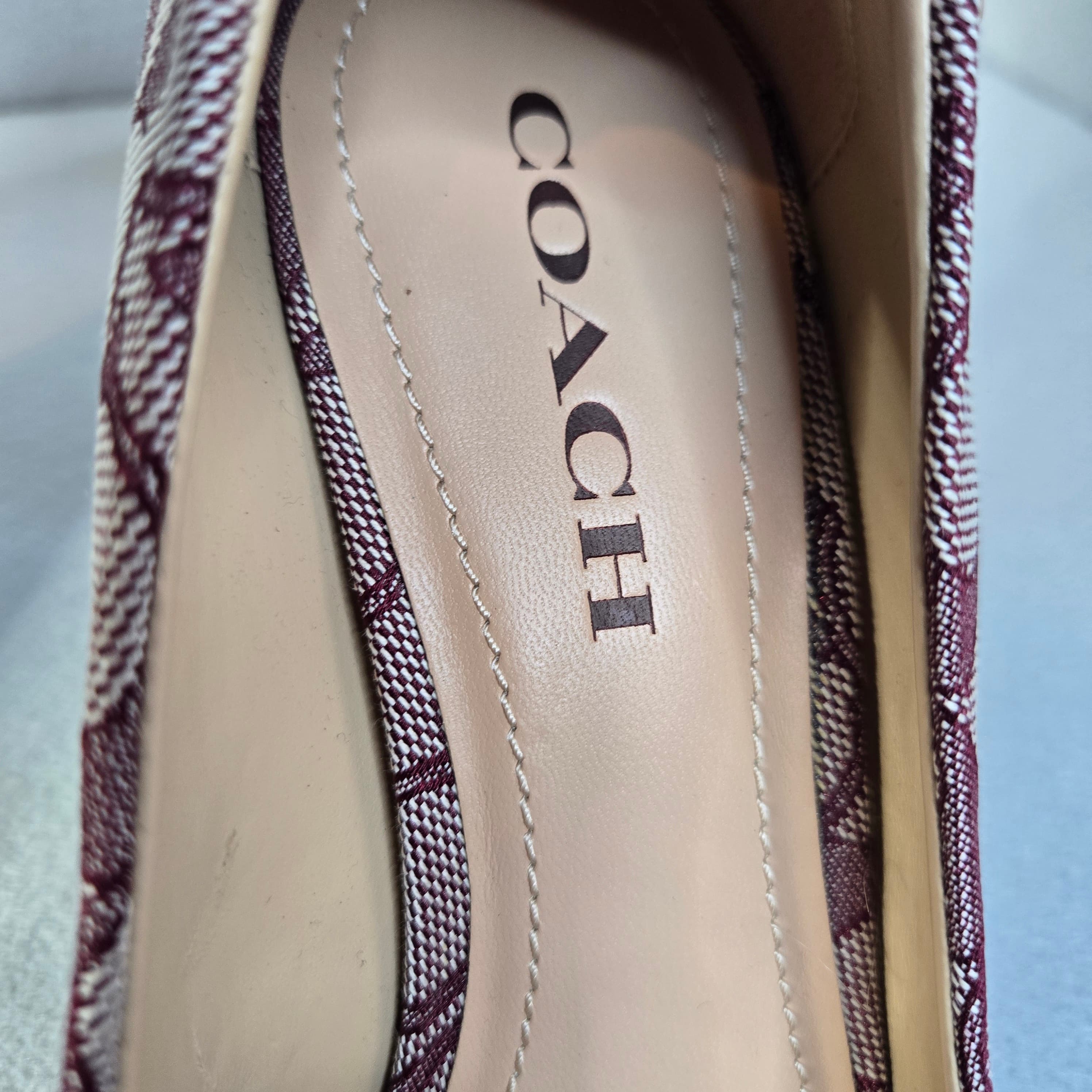 Coach Signature Print Heels with Gold Trim - Thumbnail 3