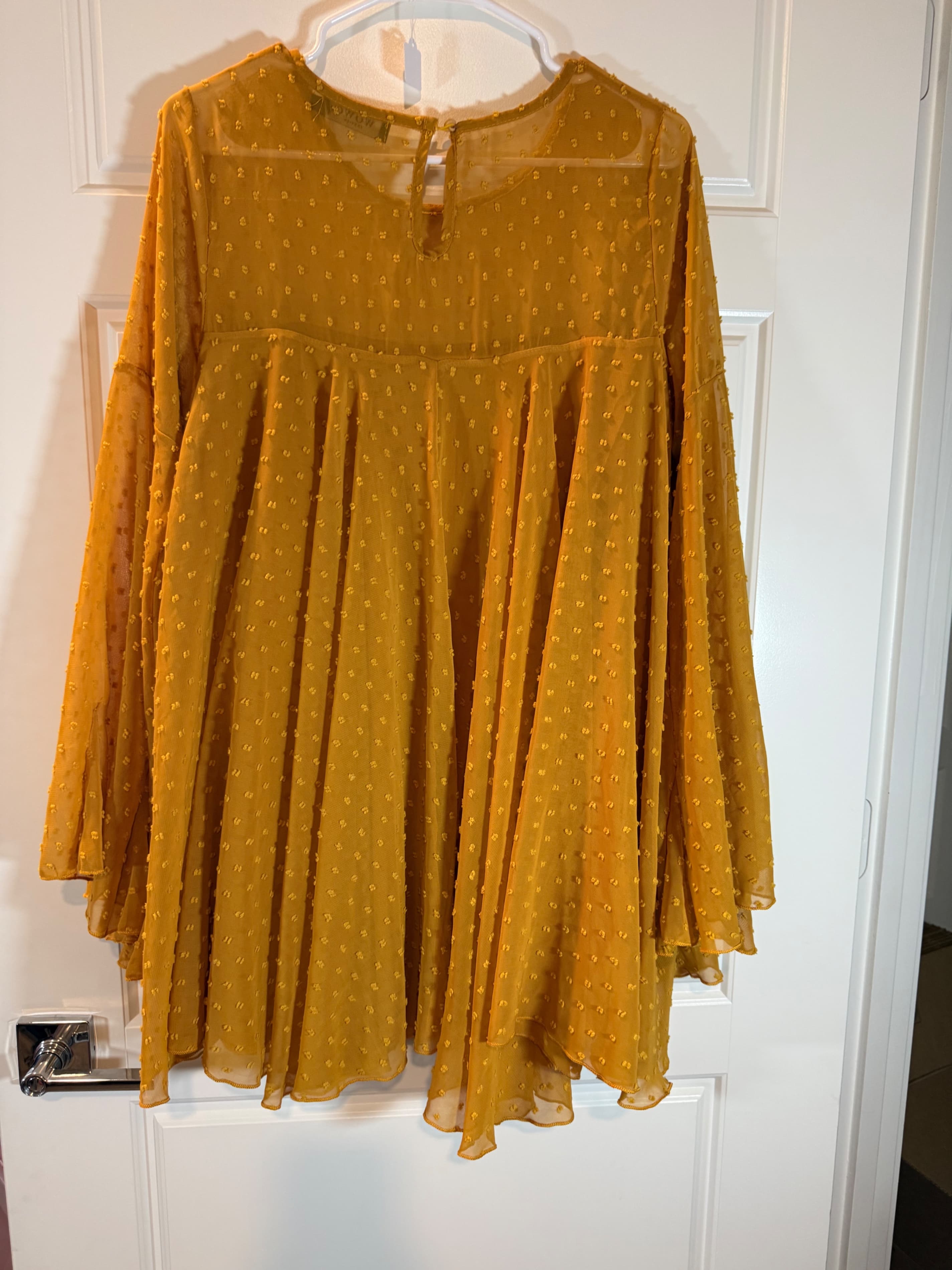 Wowo Mustard Yellow Long Sleeve Tunic Size M