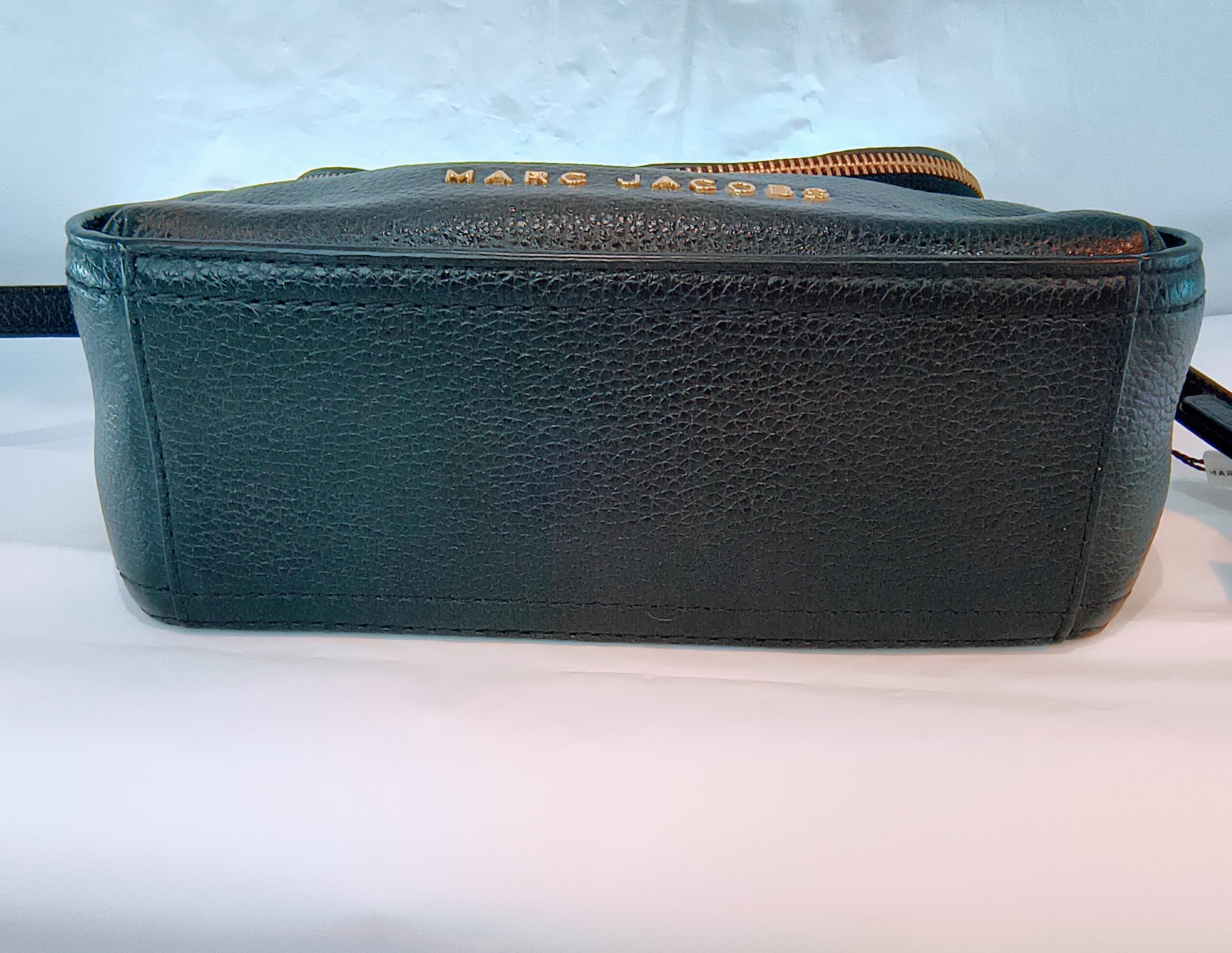 MARC JACOBS Black Pebbled Leather Mini Messenger Bag - Thumbnail 6