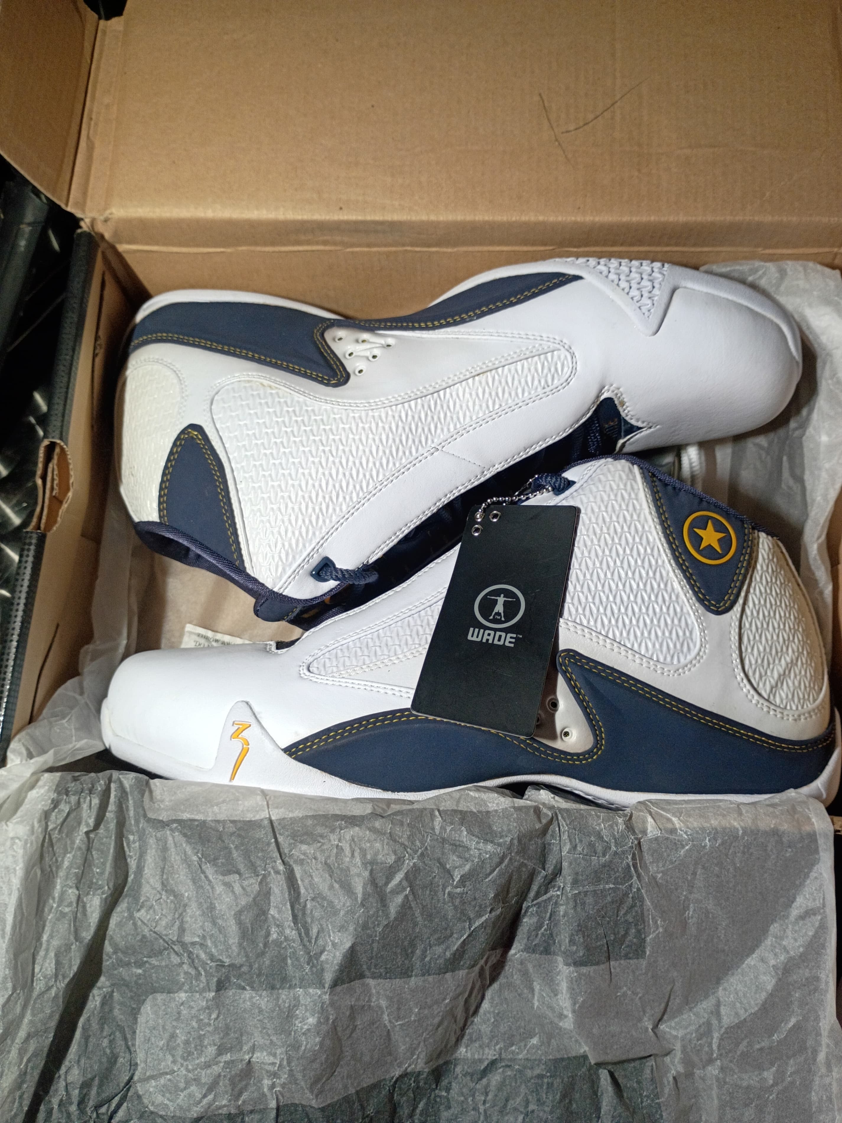Converse Wade Basketball Shoes White/Navy Size 10