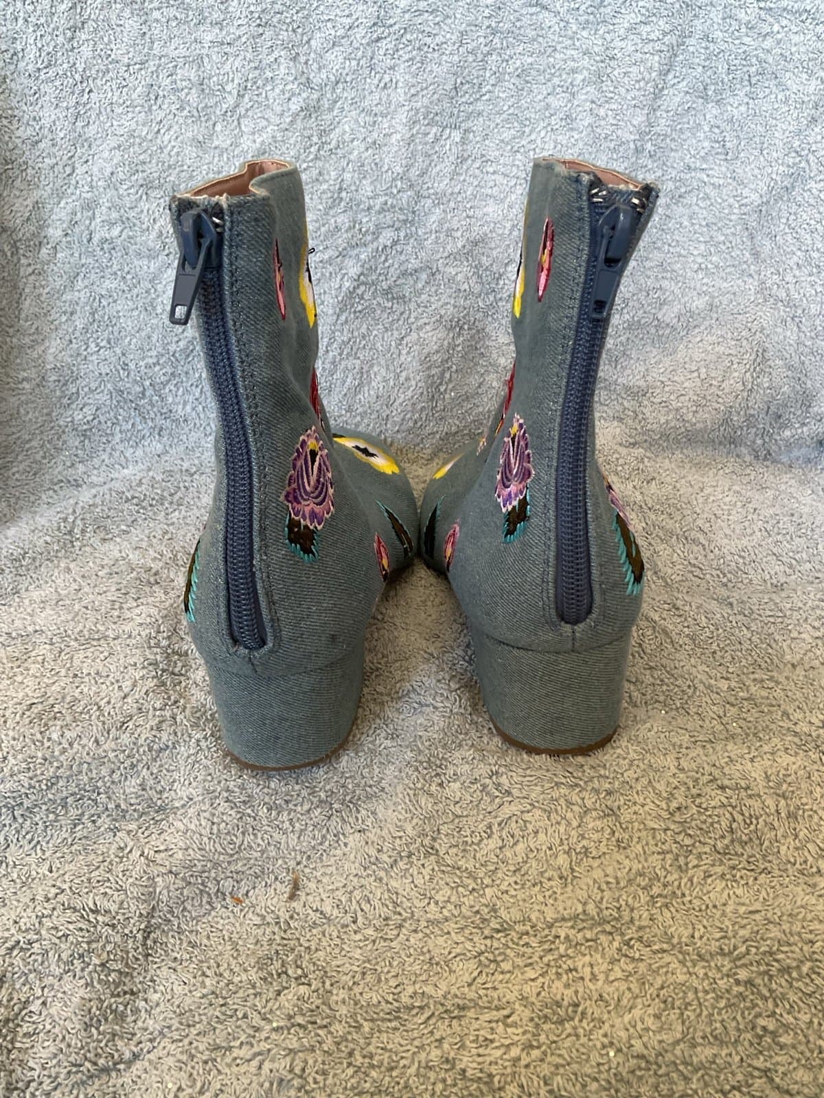 Boots Betsey Johnson Size 7.5 M - Thumbnail 4
