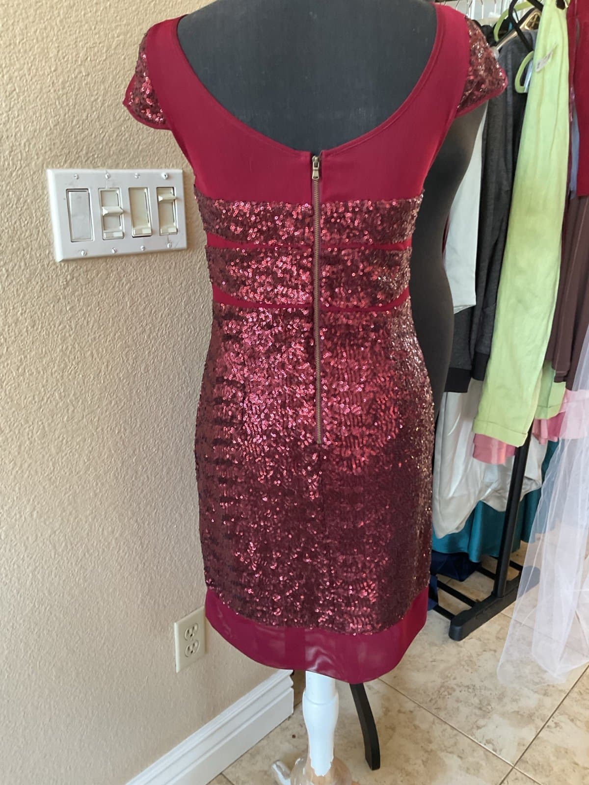 Lovely NWOT Betsey Johnson DRESSY DRESS Size 6 - Thumbnail 3