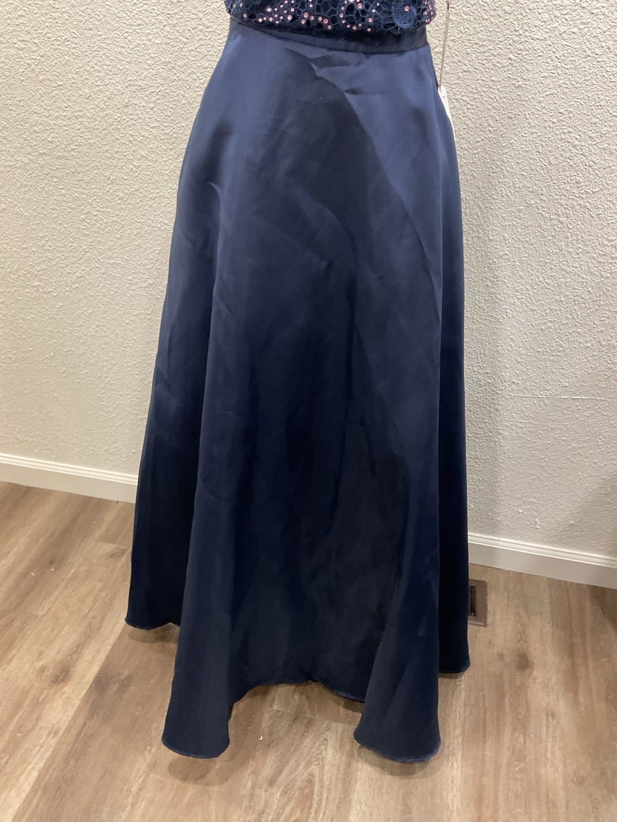 NEW Navy Blue Size 11 Satin & Crocheted 2 Piece Prom Dress - Thumbnail 3