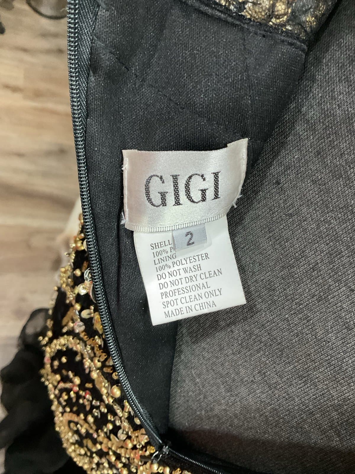 Dress beautiful Mermaid Style Figure Hugging Prom Dress by Gigi Size 2 NWOT - Thumbnail 9