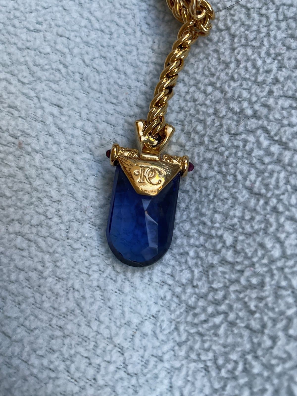Signed Pilar Crespi Gold Tone Faceted Sapphire Crystal Y Necklace 18” New - Thumbnail 4