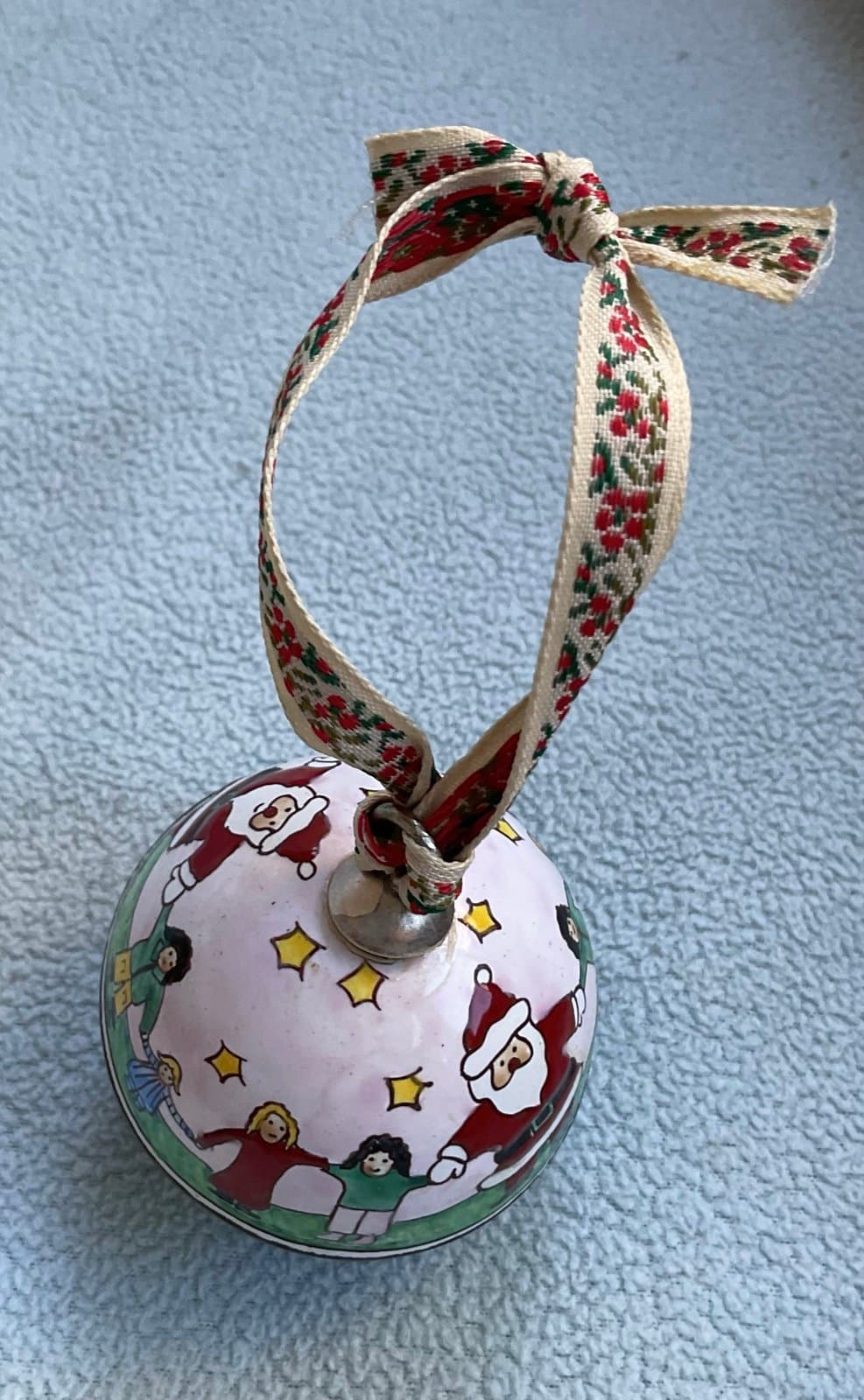 Christmas Metal Enamel Santa and Children Round Bell - Thumbnail 6