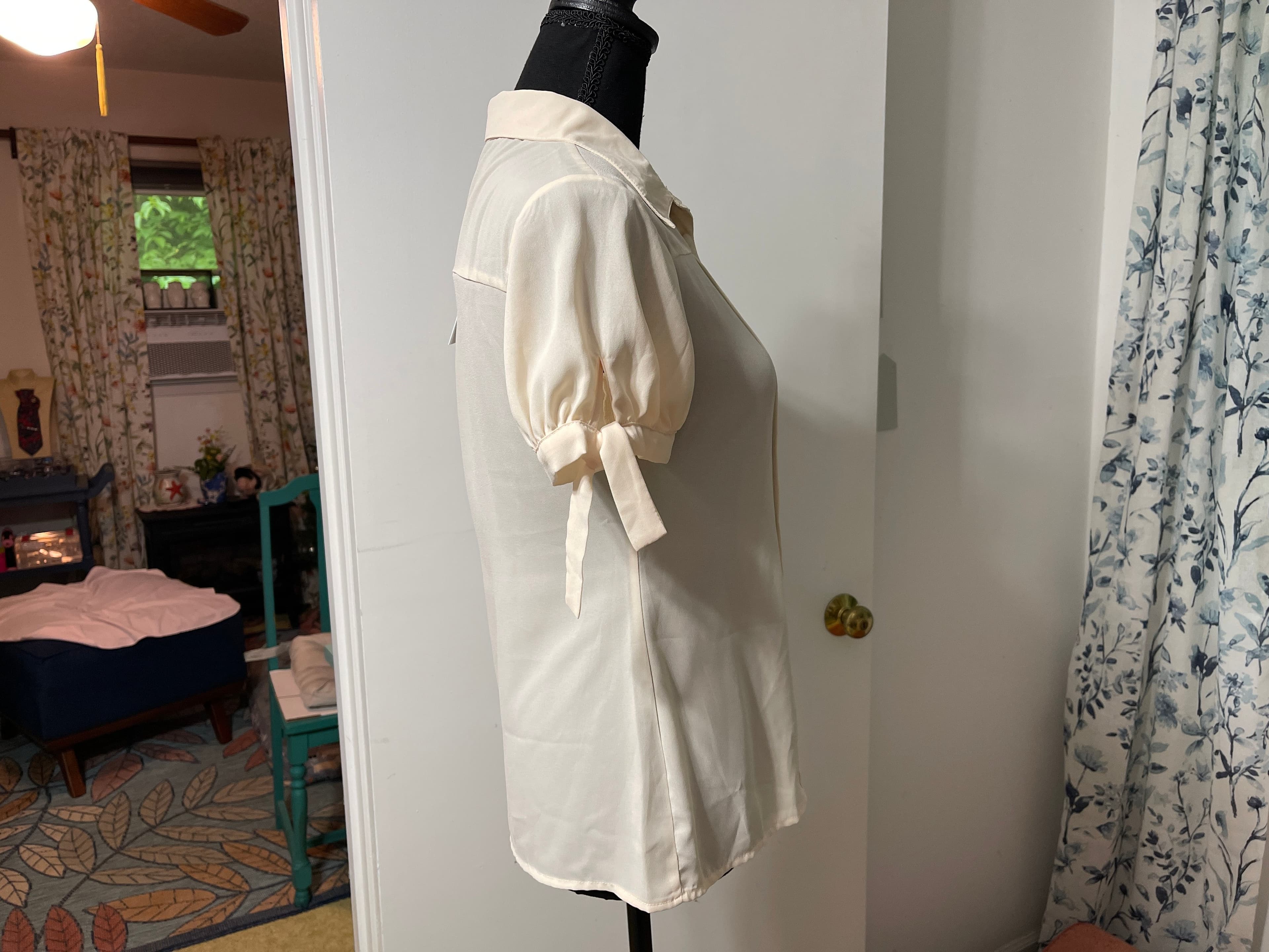 Unique Vintage Women's Blouse Size S/4 - Thumbnail 3